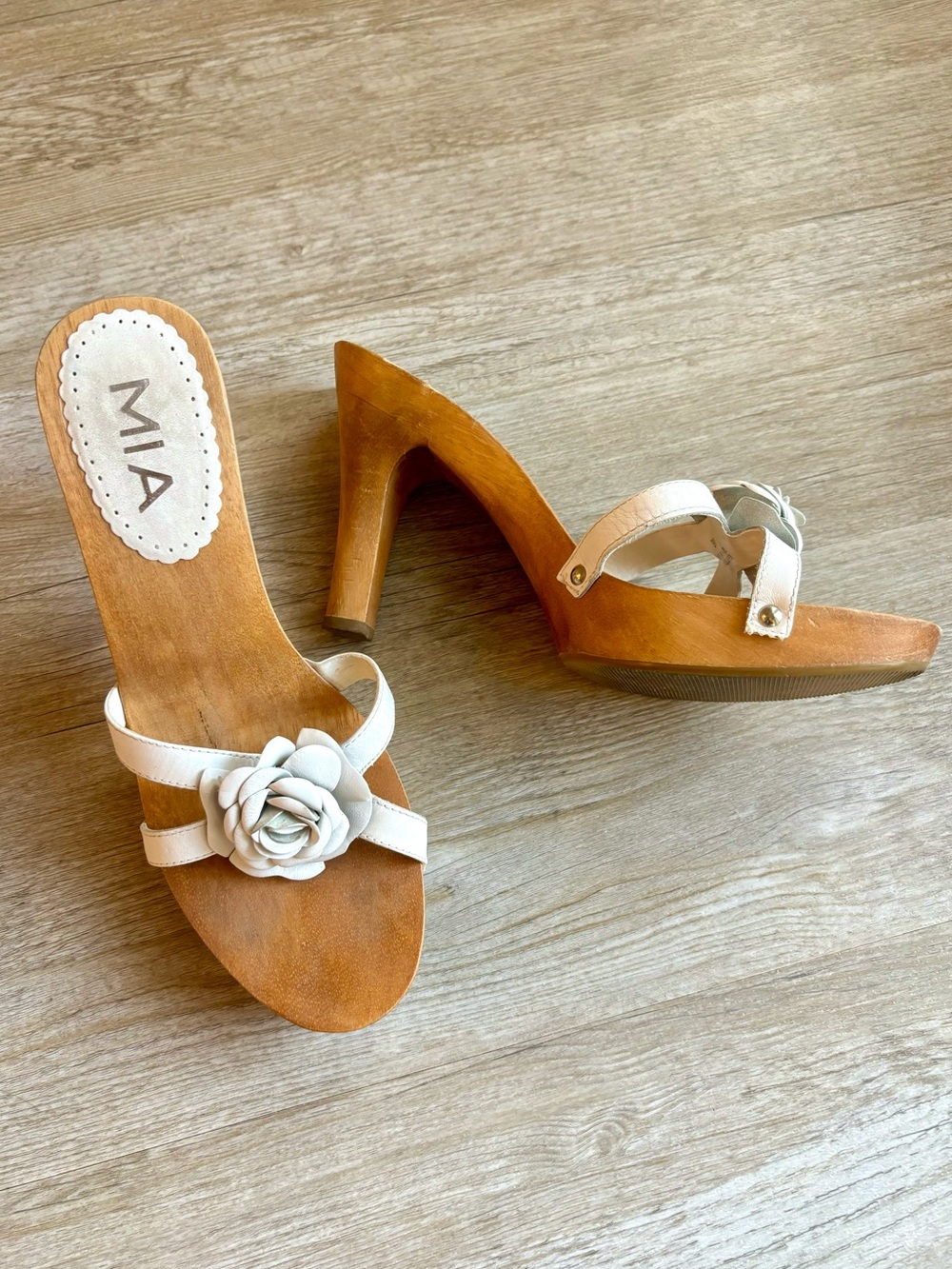 Vintage 90s MIA Wooden Floral Clog Heel Sandals